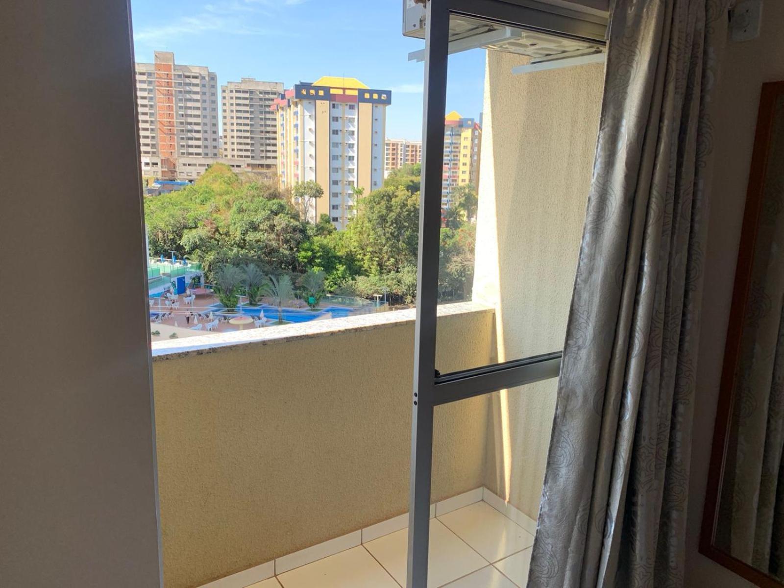 Golden Dolphin Resort - Grand & Express - Caldas Novas - Com Tv A Cabo - Aguas Termais Luaran gambar