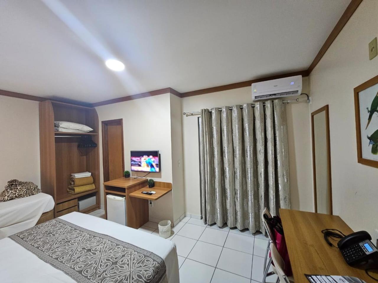 Golden Dolphin Resort - Grand & Express - Caldas Novas - Com Tv A Cabo - Aguas Termais Luaran gambar